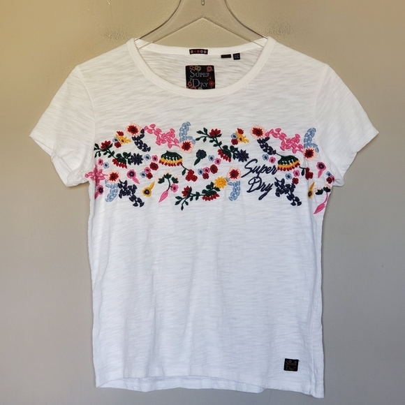 Superdry Women's Lexi Floral Embroidered T-Shirt in Rodeo White US 6 - Picture 11 of 11